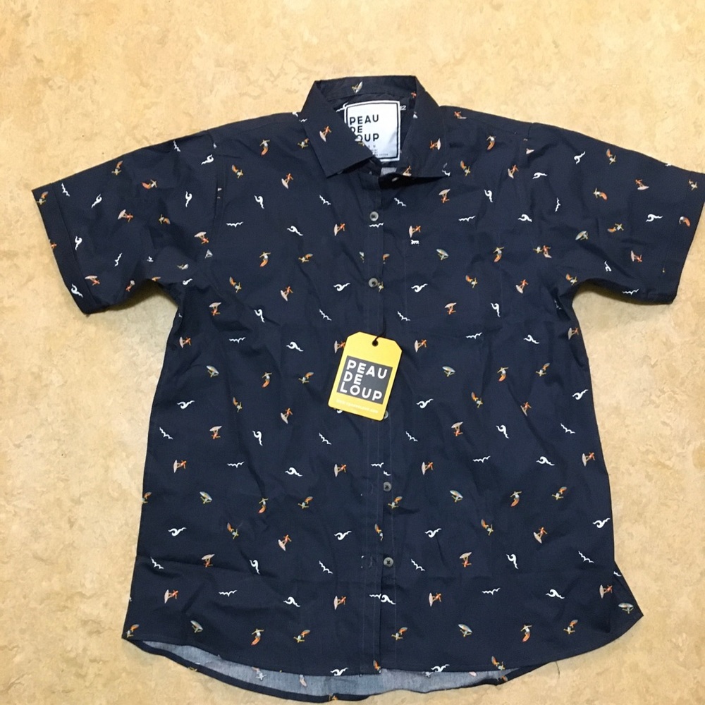 NWT Peau De Loup Short sleeve shirt